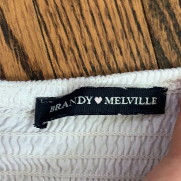 Brandy Melville shirt - Picture 2 of 2